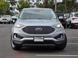Used 2023 Ford Edge SEL image 3