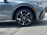Certified 2022 Volkswagen Tiguan SEL R-Line image 5