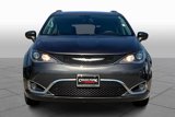 Used 2018 Chrysler Pacifica Touring Plus image 3