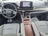 Certified 2023 Toyota Sienna XLE image 4