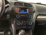 Used 2018 Ford Explorer XLT image 2