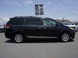 Used 2012 Toyota Sienna XLE image 3