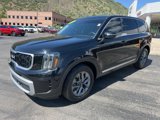 Used 2023 Kia Telluride LX image 3