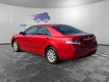 Used 2011 Toyota Camry XLE w/ SE/XLE Extra-Value Pkg image 3