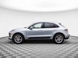 Certified 2024 Porsche Macan image 2