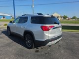 Used 2018 GMC Acadia SLT image 3
