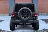 Used 2012 Jeep Wrangler Unlimited Rubicon image 4