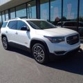 Used 2017 GMC Acadia SLT image 2