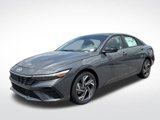 New 2025 Hyundai Elantra Sport image 1