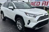 Used 2019 Toyota RAV4 Limited image 2