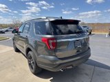 Used 2018 Ford Explorer XLT image 5