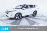 Used 2023 Mitsubishi Outlander SE image 3