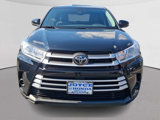 Used 2019 Toyota Highlander LE image 3