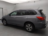Used 2018 Nissan Pathfinder SV image 3