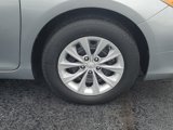 Used 2017 Toyota Camry LE image 5