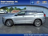 Used 2020 GMC Terrain Denali w/ Denali Premium Package image 2