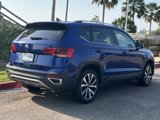 Used 2022 Volkswagen Taos SE image 4