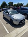 Used 2019 Toyota Yaris L image 3
