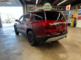 Used 2018 GMC Acadia SLT image 3
