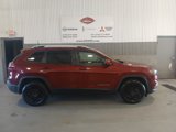 Used 2020 Jeep Cherokee Latitude image 2