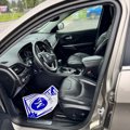 Used 2019 Jeep Cherokee Limited image 5