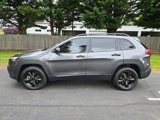 Used 2017 Jeep Cherokee Altitude image 3