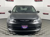 Used 2023 Chrysler Voyager LX image 4