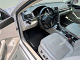Used 2018 Volkswagen Passat 2.0T SE image 2