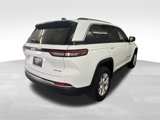 Used 2024 Jeep Grand Cherokee Limited image 3