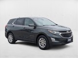 Used 2020 Chevrolet Equinox LT w/ Driver Convenience Package image 3