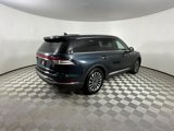 Certified 2022 Lincoln Aviator Reserve image 4