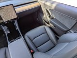 Used 2019 Tesla Model 3 Standard Range Plus image 5