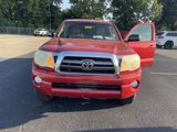 Used 2010 Toyota Tacoma PreRunner image 2
