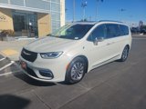 Used 2021 Chrysler Pacifica Limited w/ Premium & Safety Sphere Group image 2
