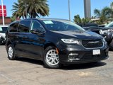 Certified 2023 Chrysler Pacifica Touring-L image 2