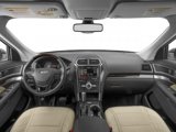 Used 2017 Ford Explorer Platinum image 4