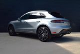 Used 2023 Porsche Macan Turbo image 3