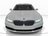 Used 2018 BMW 740i image 3