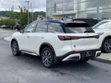New 2025 INFINITI QX60 Autograph image 3