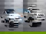 Used 2018 Jeep Cherokee Latitude image 2