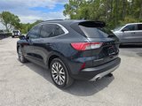 Used 2022 Ford Escape Titanium image 4