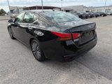 Used 2024 Nissan Altima 2.5 SV image 5