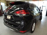 Used 2020 Nissan Rogue SV image 4
