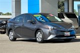 Used 2018 Toyota Prius image 2