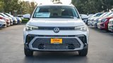 New 2025 Volkswagen Taos SE image 5