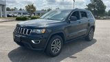 Used 2020 Jeep Grand Cherokee Laredo w/ Laredo X Package image 3