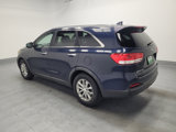 Used 2016 Kia Sorento LX w/ LX Convenience Package image 3
