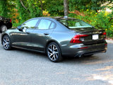 Used 2019 Volvo S60 T5 Momentum w/ Premium Package image 3