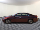 Used 2023 Nissan Altima 2.5 SV image 2