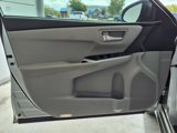 Used 2015 Toyota Camry LE image 4